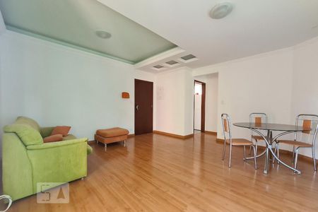 Sala de apartamento para alugar com 3 quartos, 90m² em Jardim Faculdade, Sorocaba