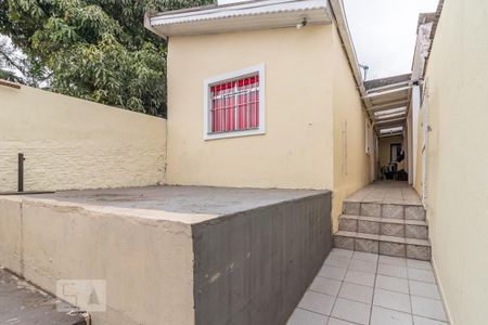 Casa à venda com 180m², 2 quartos e 2 vagas Casa à venda com 180m², 2 quartos e 2 vagasCasa 2