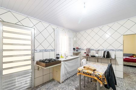 Casa à venda com 180m², 2 quartos e 2 vagas Casa à venda com 180m², 2 quartos e 2 vagasCozinha