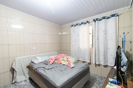 Casa à venda com 180m², 2 quartos e 2 vagas Casa à venda com 180m², 2 quartos e 2 vagasQuarto