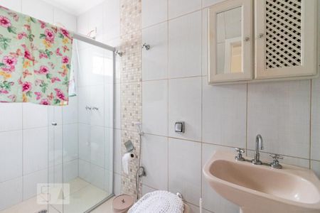 Casa à venda com 180m², 2 quartos e 2 vagas Casa à venda com 180m², 2 quartos e 2 vagasBanheiro da Suíte 2