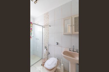 Casa à venda com 180m², 2 quartos e 2 vagas Casa à venda com 180m², 2 quartos e 2 vagasBanheiro da Suíte 2