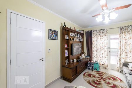 Sala de casa à venda com 2 quartos, 180m² em Vila Paranagua, São Paulo