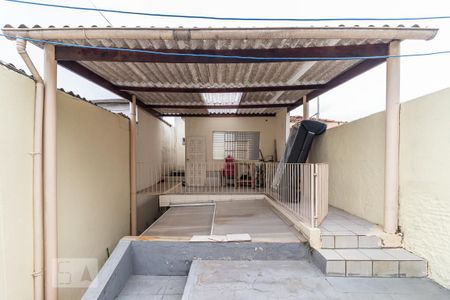 Casa à venda com 180m², 2 quartos e 2 vagas Casa à venda com 180m², 2 quartos e 2 vagasÁrea Externa