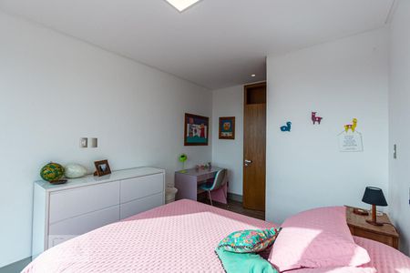 Casa de condomínio à venda com 500m², 4 quartos e 6 vagasQuarto 3