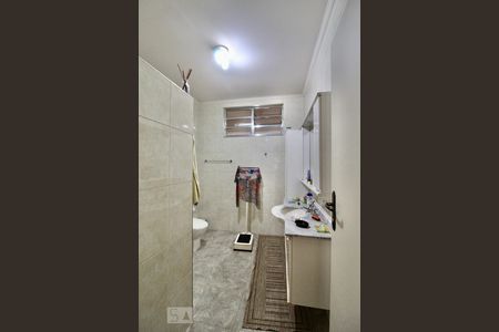 Casa para alugar com 220m², 3 quartos e 2 vagas Casa para alugar com 220m², 3 quartos e 2 vagasBanheiro 2