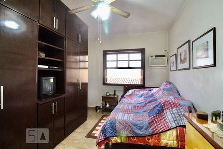 Casa para alugar com 220m², 3 quartos e 2 vagas Casa para alugar com 220m², 3 quartos e 2 vagasSuíte