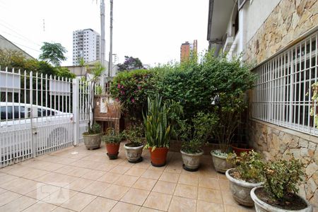 Casa para alugar com 220m², 3 quartos e 2 vagas Casa para alugar com 220m², 3 quartos e 2 vagasGaragem