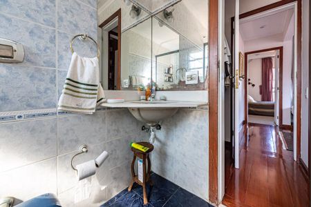 Apartamento à venda com 230m², 4 quartos e 2 vagasBanheiro