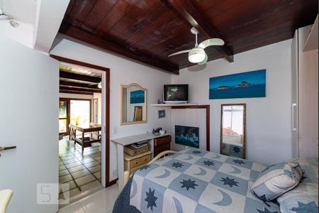 Apartamento à venda com 230m², 4 quartos e 2 vagasCobertura - Quarto 4