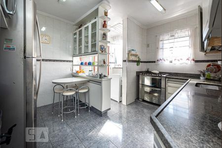 Apartamento à venda com 230m², 4 quartos e 2 vagasCozinha
