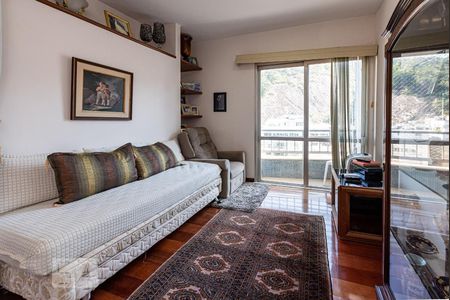 Apartamento à venda com 230m², 4 quartos e 2 vagasQuarto 1