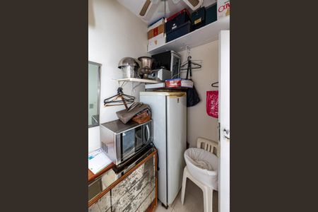 Apartamento à venda com 230m², 4 quartos e 2 vagasQuarto de Serviço