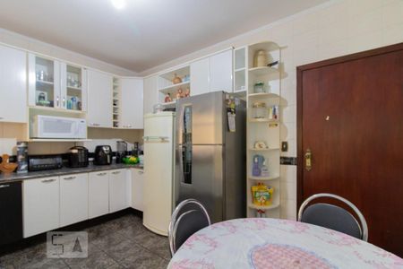 Casa à venda com 350m², 3 quartos e 5 vagasCozinha