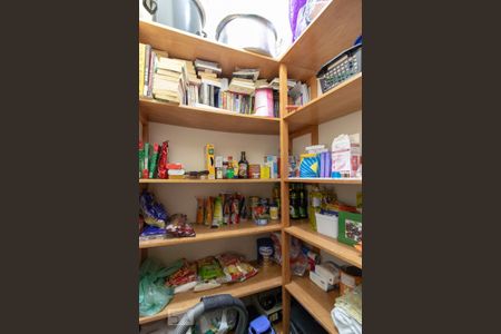 Casa à venda com 350m², 3 quartos e 5 vagasDespensa