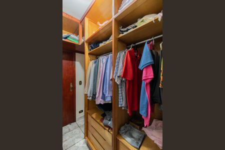 Casa à venda com 350m², 3 quartos e 5 vagasCloset da Suíte