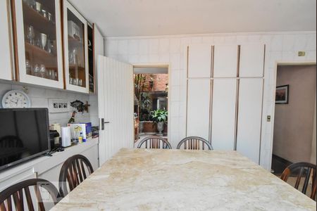 Casa para alugar com 320m², 3 quartos e 4 vagasCozinha