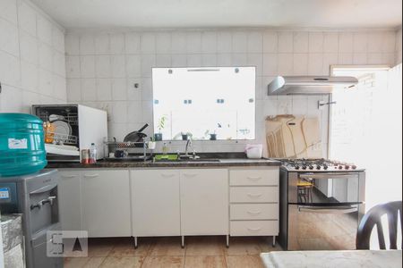 Casa para alugar com 320m², 3 quartos e 4 vagasCozinha