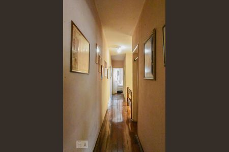 Casa para alugar com 320m², 3 quartos e 4 vagasCorredor Superior