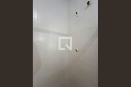 Casa à venda com 120m², 3 quartos e 2 vagasDetalhe Banheiro 1