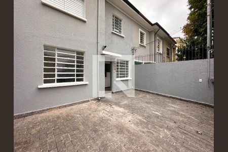 Casa à venda com 120m², 3 quartos e 2 vagasGaragem