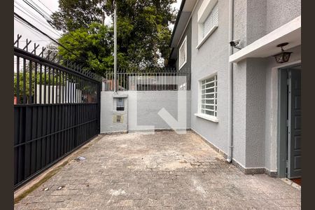 Casa à venda com 120m², 3 quartos e 2 vagasGaragem