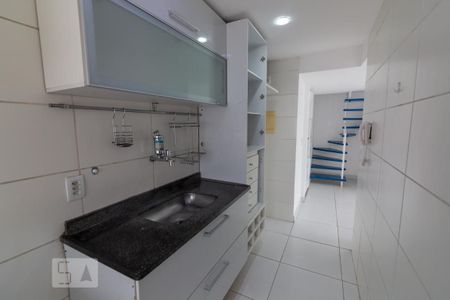Apartamento à venda com 130m², 3 quartos e 2 vagas Apartamento à venda com 130m², 3 quartos e 2 vagasCozinha