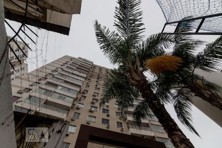 Apartamento à venda com 130m², 3 quartos e 2 vagas Apartamento à venda com 130m², 3 quartos e 2 vagasFachada do bloco