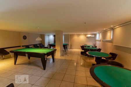 Apartamento à venda com 130m², 3 quartos e 2 vagas Apartamento à venda com 130m², 3 quartos e 2 vagasSalão de jogos