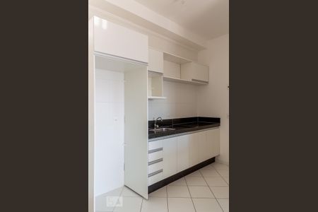 Apartamento à venda com 42m², 1 quarto e 1 vagaCozinha