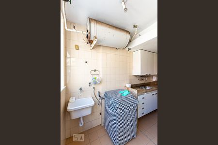 Apartamento à venda com 150m², 3 quartos e 2 vagas Apartamento à venda com 150m², 3 quartos e 2 vagasÁrea de Serviço