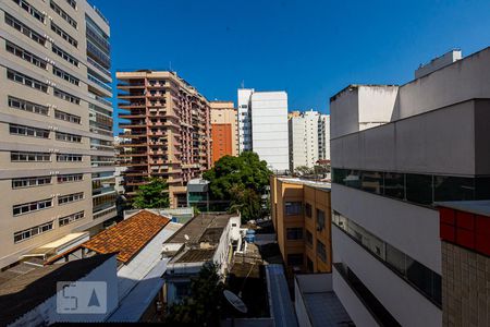 Apartamento à venda com 150m², 3 quartos e 2 vagas Apartamento à venda com 150m², 3 quartos e 2 vagasVista da Suite