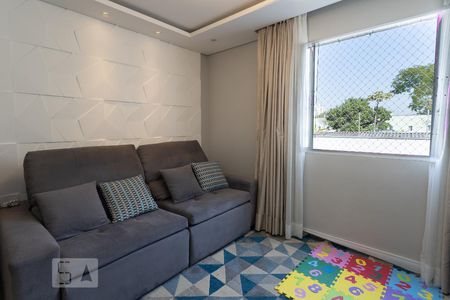 Sala de casa de condomínio para alugar com 2 quartos, 120m² em Vila Bela, São Paulo