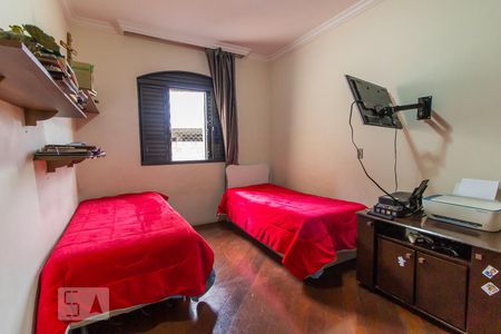 Apartamento à venda com 180m², 3 quartos e 2 vagas Apartamento à venda com 180m², 3 quartos e 2 vagasQuarto 2