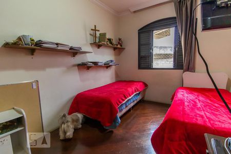 Apartamento à venda com 180m², 3 quartos e 2 vagas Apartamento à venda com 180m², 3 quartos e 2 vagasQuarto 2