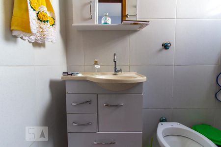 Apartamento à venda com 180m², 3 quartos e 2 vagas Apartamento à venda com 180m², 3 quartos e 2 vagasBanheiro de Serviço