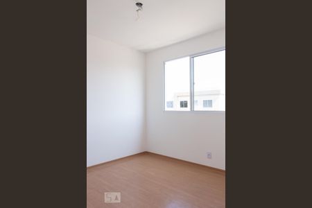Quarto 1 de apartamento para alugar com 2 quartos, 45m² em Campo Grande, Rio de Janeiro