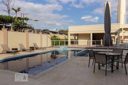 Apartamento para alugar com 45m², 2 quartos e 1 vagaPiscina