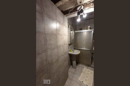 Casa à venda com 400m², 5 quartos e 2 vagas Casa à venda com 400m², 5 quartos e 2 vagasBanheiro