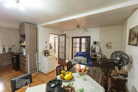 Casa à venda com 400m², 5 quartos e 2 vagas Casa à venda com 400m², 5 quartos e 2 vagasCozinha 1