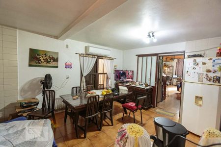 Casa à venda com 400m², 5 quartos e 2 vagas Casa à venda com 400m², 5 quartos e 2 vagasCozinha 1