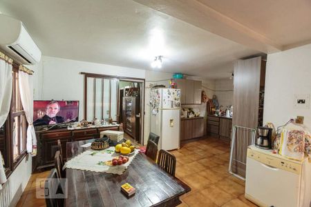 Casa à venda com 400m², 5 quartos e 2 vagas Casa à venda com 400m², 5 quartos e 2 vagasCozinha 1