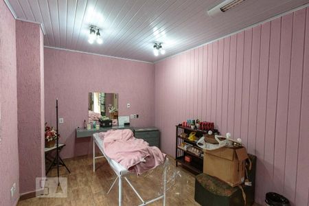 Casa à venda com 400m², 5 quartos e 2 vagas Casa à venda com 400m², 5 quartos e 2 vagasSala