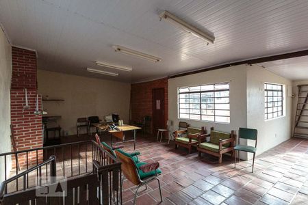 Casa à venda com 400m², 5 quartos e 2 vagas Casa à venda com 400m², 5 quartos e 2 vagasSalão de festas
