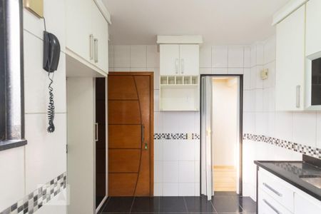 Apartamento à venda com 74m², 2 quartos e 1 vagaCozinha