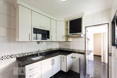 Apartamento à venda com 74m², 2 quartos e 1 vagaCozinha