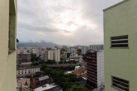 Apartamento à venda com 74m², 2 quartos e 1 vagaÁrea de Serviço