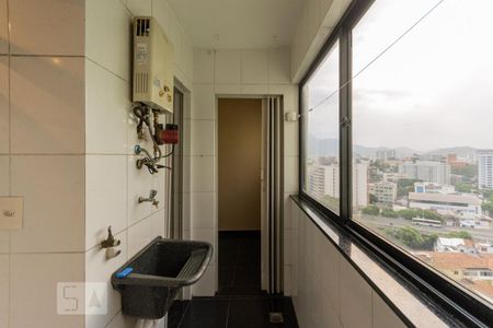 Apartamento à venda com 74m², 2 quartos e 1 vagaÁrea de Serviço