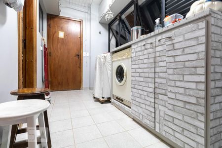 Apartamento para alugar com 154m², 4 quartos e 3 vagasÁrea de Serviço