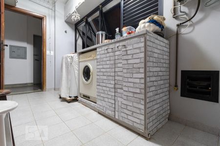 Apartamento para alugar com 154m², 4 quartos e 3 vagasÁrea de Serviço